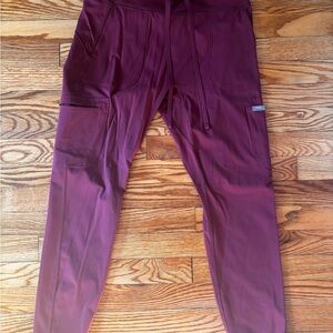 Figs Women's Burgundy Leggings